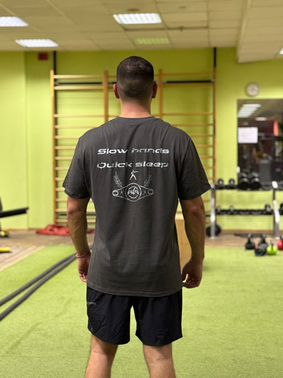Training T-shirt “slow hands quick sleep”